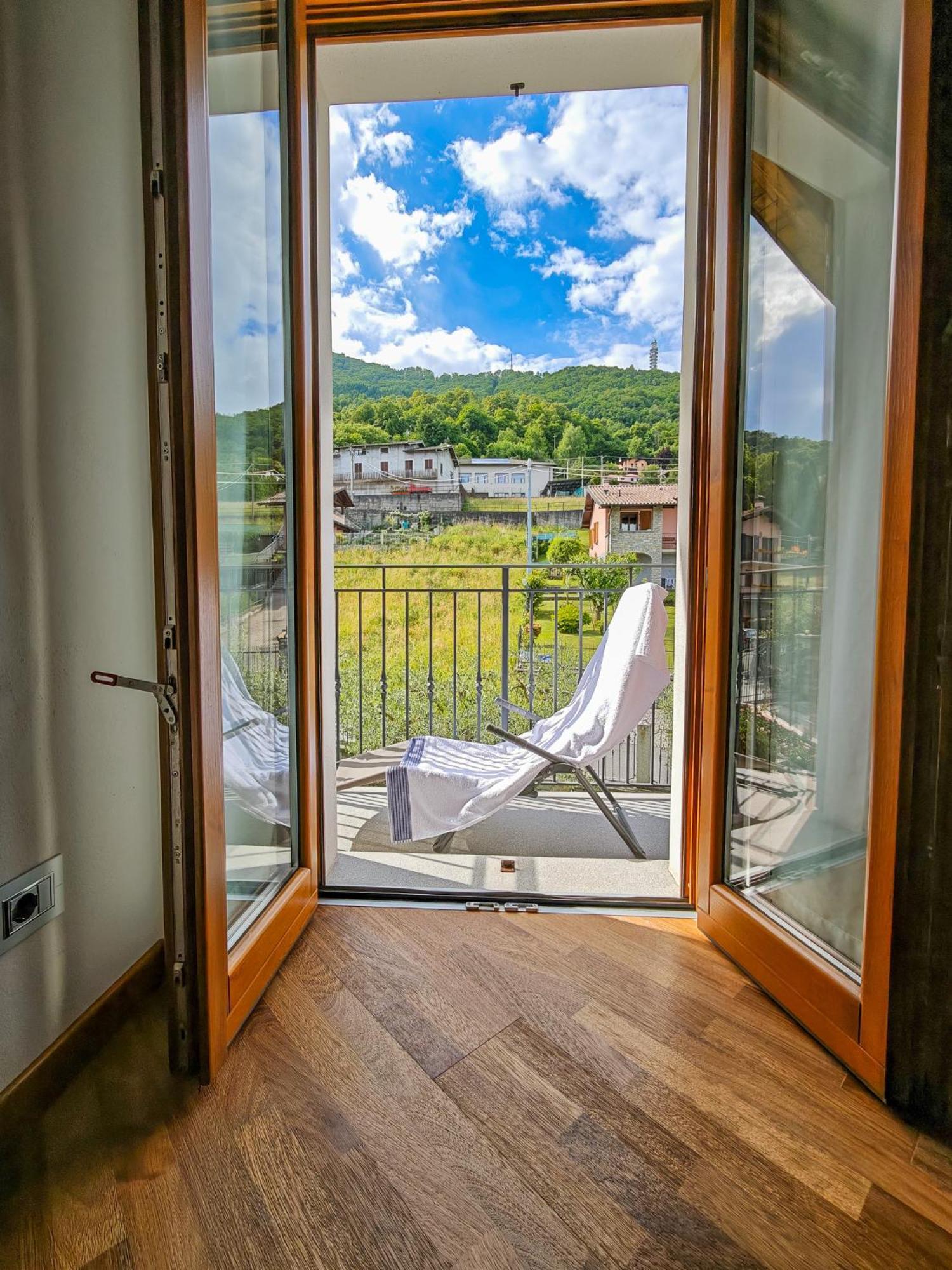 Torretta - Ferienwohnung Stazzona Exteriör bild